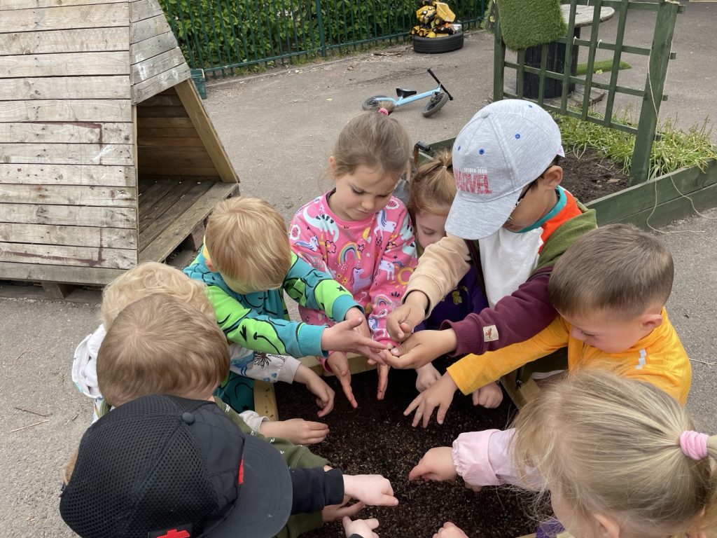 Braehead Primary with their Meadow-in-a-box - Aberdeen City Council Countryside Rangers